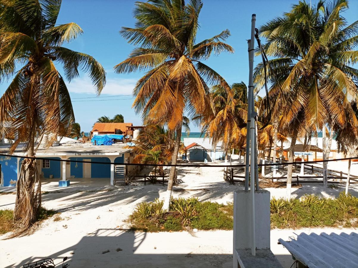 Costa Esmeralda El Cuyo Bagian luar foto